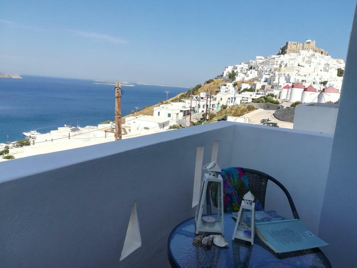 Θέαστρον - Theastron House With Great View In Chora Lejlighed Pera Gyalos Eksteriør billede