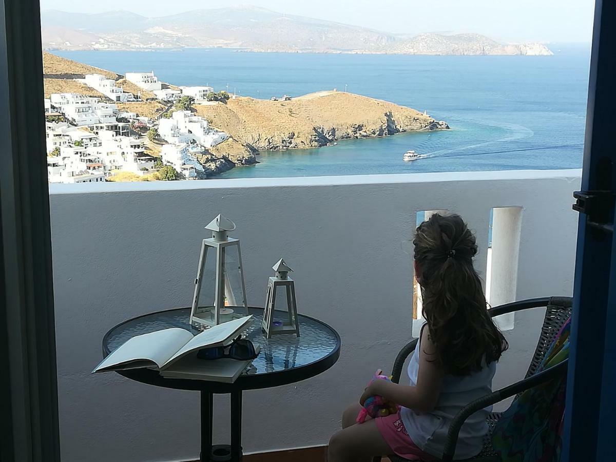 Θέαστρον - Theastron House With Great View In Chora Lejlighed Pera Gyalos Eksteriør billede